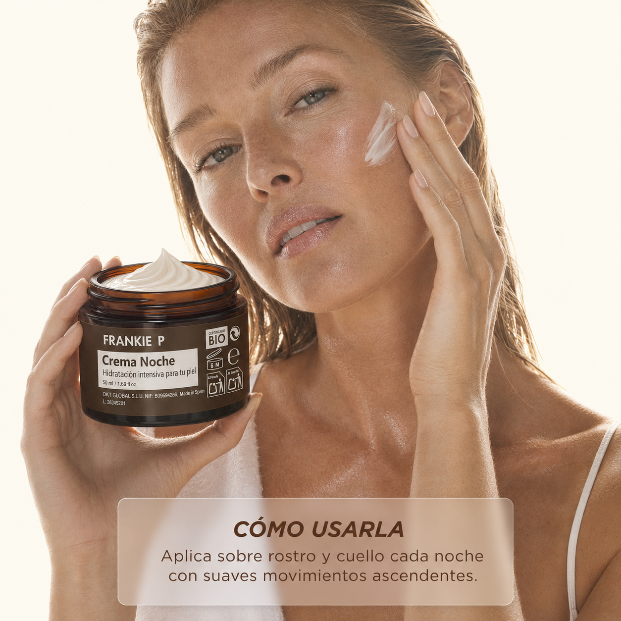 Crema Noche BIO FRANKIE P 50 ml en uso por una mujer